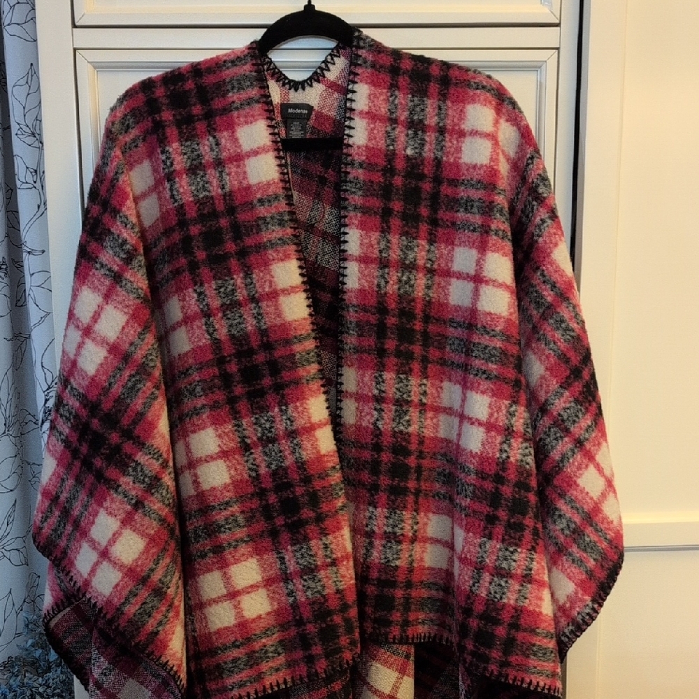 Plaid Open Front Poncho in Pink and Black